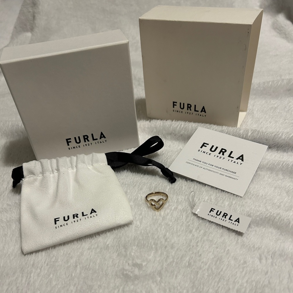 Full inclusion Furla Ring